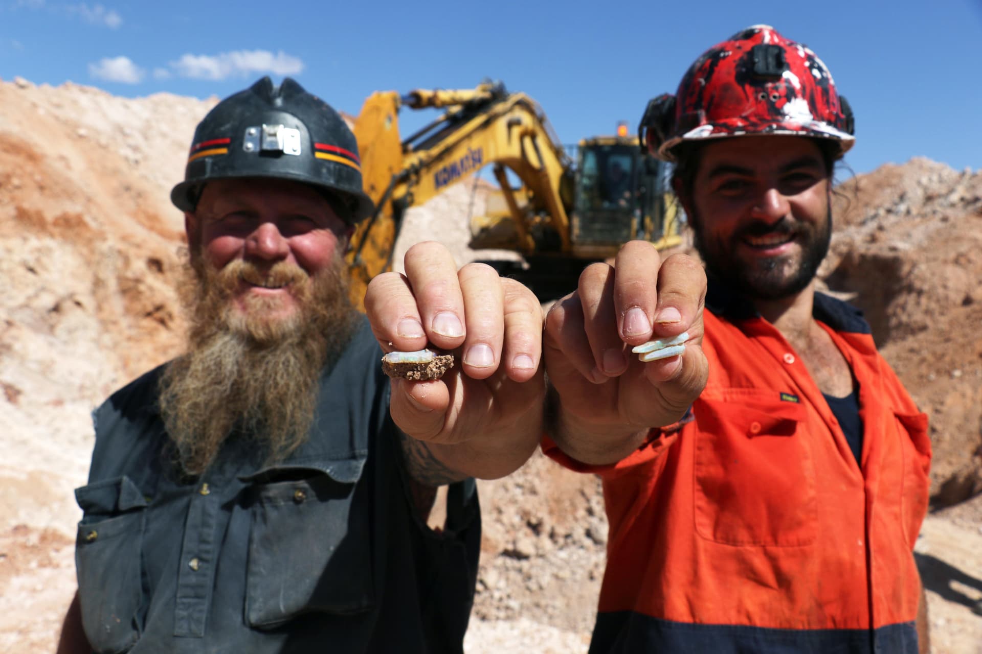 Opal Hunters Red Dirt Road Trip S1-S2